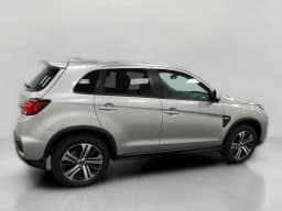 Mitsubishi Outlander Sport ES 2.0 AWC 2026 — side view