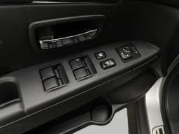 Mitsubishi Outlander Sport ES 2.0 AWC 2026 — side view