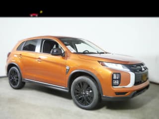Mitsubishi Outlander Sport LE 2.0 AWC Mitsubishi Outlander Sport LE 2.0 AWC