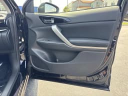 Mitsubishi Eclipse Cross SE S-AWC 2026 — side view