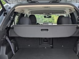 Mitsubishi Outlander SE FWD 2026 — side view