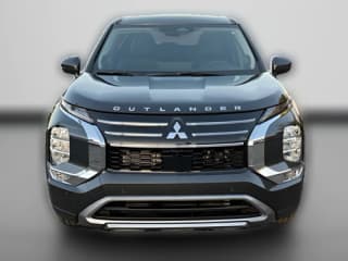 Mitsubishi Outlander SE FWD Mitsubishi Outlander SE FWD