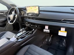Mitsubishi Outlander SE FWD 2026 — side view