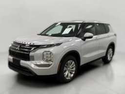 Mitsubishi Outlander ES S-AWC 2026 — side view