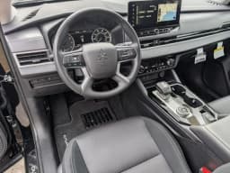 Mitsubishi Outlander ES S-AWC 2026 — side view