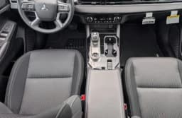 Mitsubishi Outlander ES S-AWC 2026 — side view