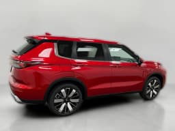 Mitsubishi Outlander SE S-AWC 2026 — side view