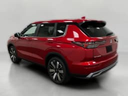 Mitsubishi Outlander SE S-AWC 2026 — side view