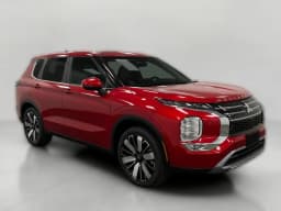 Mitsubishi Outlander SE S-AWC 2026 — side view