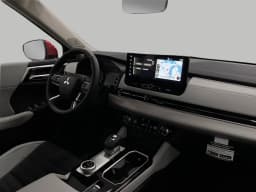 Mitsubishi Outlander SE S-AWC 2026 — side view