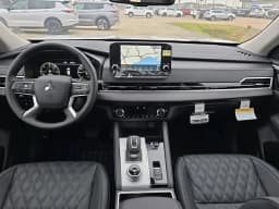 Mitsubishi Outlander Plug-In Hybrid SEL Black Edition S-AWC 2025 — side view