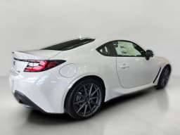 Subaru BRZ Limited Auto 2026 — side view