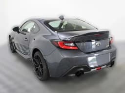 Toyota GR86 Premium Manual (Natl) 2026 — side view