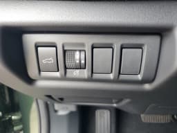 Subaru Outback Premium AWD 2026 — side view
