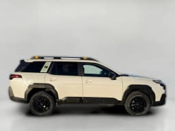 Subaru Outback Wilderness AWD 2026 — side view