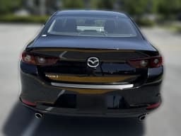 Mazda Mazda3 Sedan 2.5 S Select Sport FWD 2026 — side view