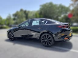 Mazda Mazda3 Sedan 2.5 S Select Sport FWD 2026 — side view