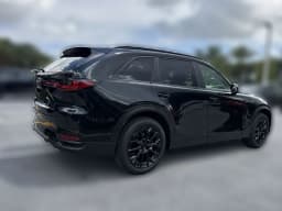 Mazda CX-70 3.3 Turbo Preferred AWD 2026 — side view