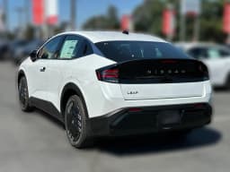 Nissan LEAF S+ FWD 2026 — side view