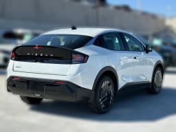 Nissan LEAF S+ FWD 2026 — side view