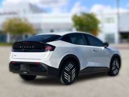 Nissan LEAF SV+ FWD 2026 — side view