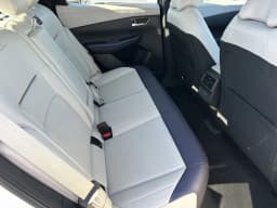 Nissan LEAF SV+ FWD 2026 — side view