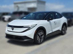 Nissan LEAF SV+ FWD 2026 — side view