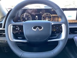 INFINITI QX80 PURE AWD 2027 — side view