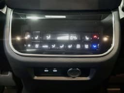 INFINITI QX80 LUXE AWD 2027 — side view