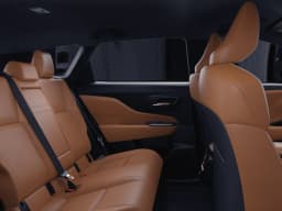 Toyota Crown Signia XLE AWD (Natl) 2026 — side view