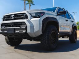 Toyota 4Runner SR5 4WD (Natl) 2026 — side view