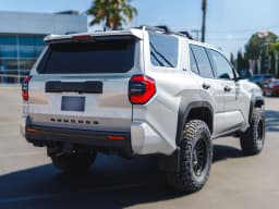 Toyota 4Runner SR5 4WD (Natl) 2026 — side view