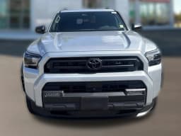 Toyota 4Runner SR5 4WD (Natl) 2026 — side view