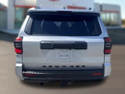Toyota 4Runner SR5 4WD (Natl) 2026 — side view