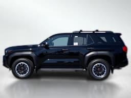 Toyota 4Runner Hybrid TRD Off Road Premium 4WD (Natl) 2026 — side view