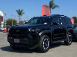 Toyota 4Runner Hybrid TRD Off Road Premium 4WD (Natl) 2026 — side view