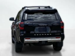 Toyota 4Runner Hybrid Limited 4WD (Natl) 2026 — side view