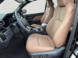 Toyota 4Runner Hybrid Limited 4WD (Natl) 2026 — side view