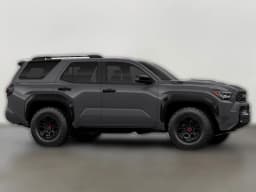 Toyota 4Runner Hybrid Trailhunter 4WD (Natl) 2026 — side view
