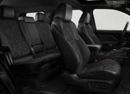 Toyota 4Runner Hybrid Trailhunter 4WD (Natl) 2026 — side view