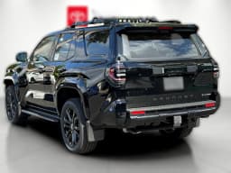 Toyota 4Runner Hybrid Platinum 4WD (Natl) 2026 — side view