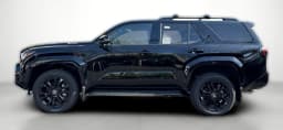 Toyota 4Runner Hybrid Platinum 4WD (Natl) 2026 — side view