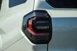 Toyota 4Runner Hybrid Platinum 4WD (Natl) 2026 — side view