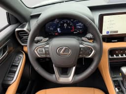 Lexus IS IS 350 F SPORT Design AWD 2026 — side view
