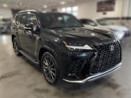 Lexus LX LX 600 F SPORT Handling 4WD 2026 — side view