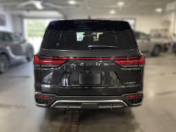 Lexus LX LX 600 F SPORT Handling 4WD 2026 — side view