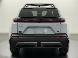 Toyota C-HR SE AWD (Natl) 2026 — side view
