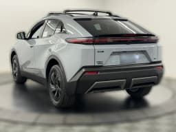 Toyota C-HR SE AWD (Natl) 2026 — side view