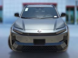 Toyota C-HR SE AWD (Natl) 2026 — side view