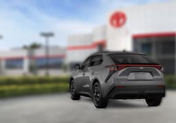 Toyota bZ XLE Plus FWD (Natl) 2026 — side view
